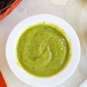 Salsa de Guacamole in a small bowl.