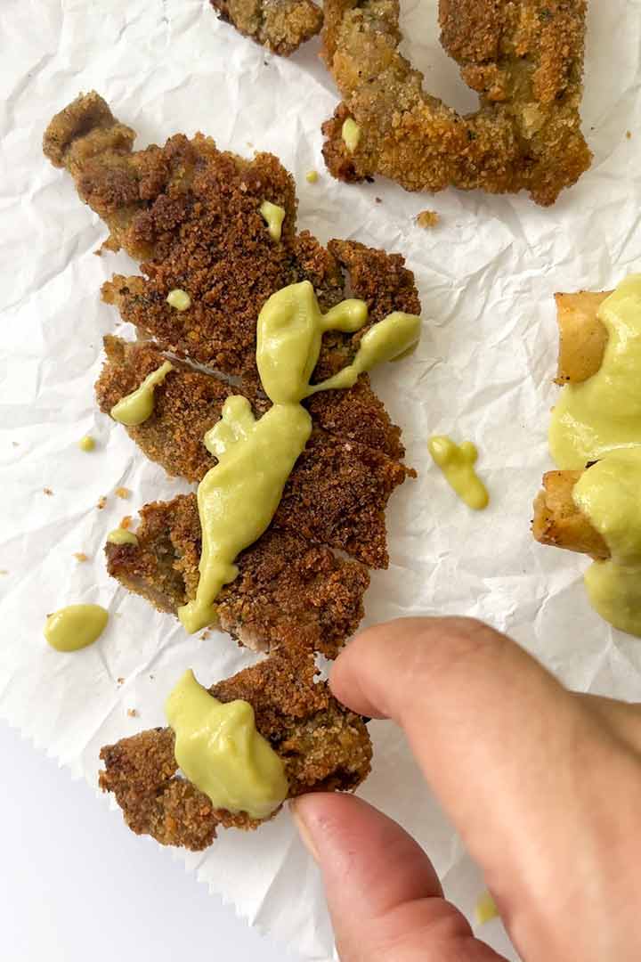 Crispy-beef-milanesa-with-creamy-Jalapeno-on-top.