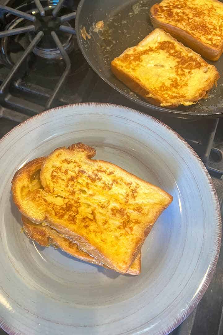 Transferred french toast to plate